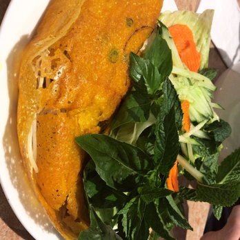 Authentic Vietnamese vermicelli bowl at Mekong Restaurant